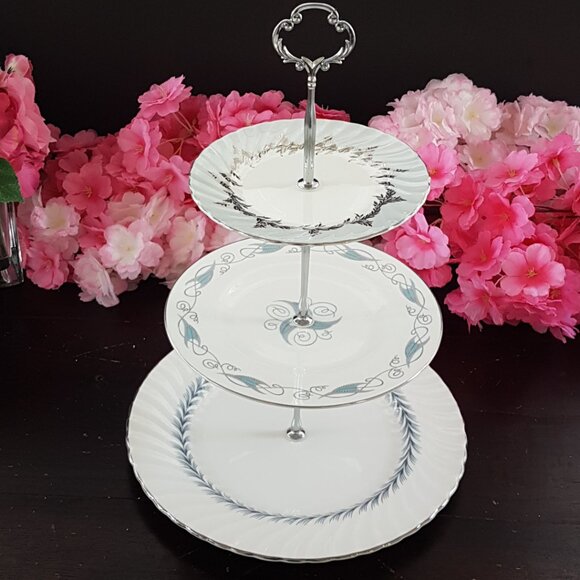 Handmade 3 Tier Wedding Cake Stand Dessert Sandwich Tea Party Serving Tray - Picture 4 of 12
